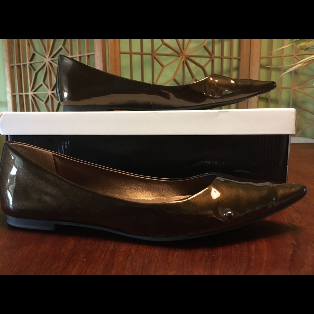 Mia Hepburn Bronze Patent Flat